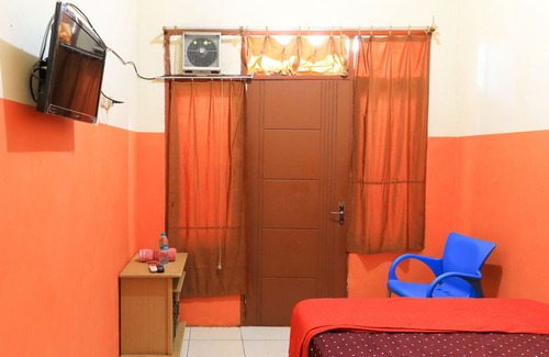 Sedati Hotel | Losmen Bangkit Hidayah