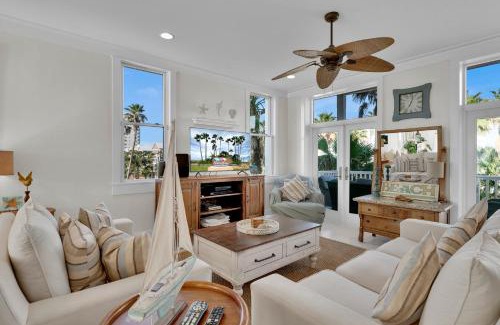 The Shores House | Lotus Villa - Private beach house with Pool and Hot Tub home