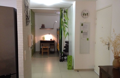 Sanary-sur-Mer Apartment | LOU BAMBOU *. PMR access. Terrace. GARDEN. Parking. All on foot