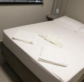 Guarapuava Apartment | Lou Suítes - Suíte 05 - Essência do Silêncio