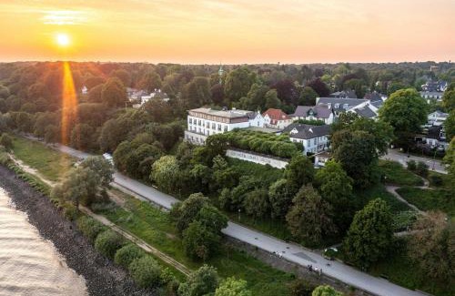 Nienstedten Hotel | Louis C Jacob, Hamburg, Autograph Collection