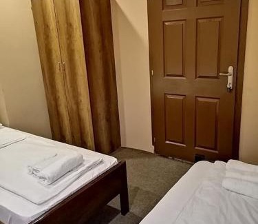 Banatski Karlovac Bed & Breakfast | Lovački dom