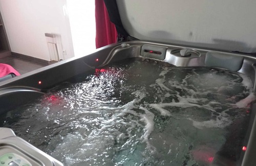Damprichard House | Love Room : Chambre, Suite Avec Jacuzzi et Sauna Privatif