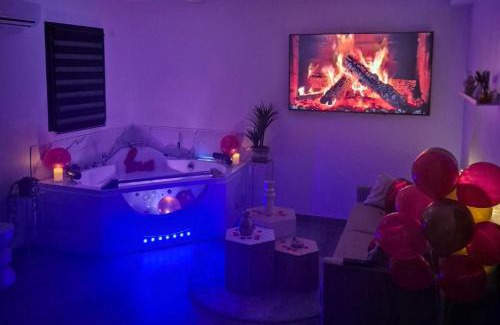 Ollioules Apartment | Love Room - Cocon Room - Toulon - Ollioules
