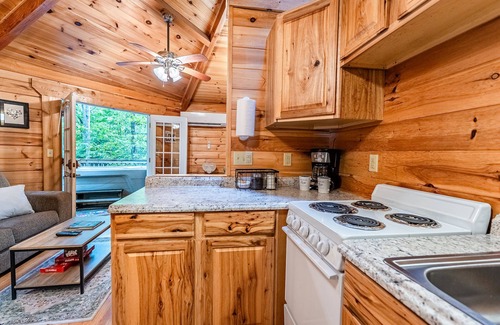 Hico Cabin | Love Shack Romantic Yurt