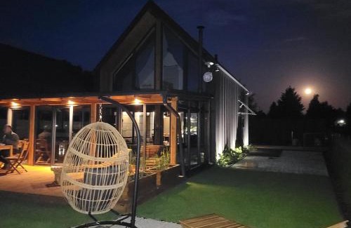 Sława House | LoveLake dom z jacuzzi