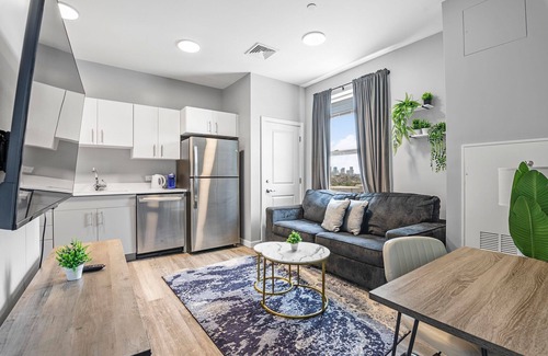 Everett Apartment | Lovely 1BR Near Encore Boston 7805
