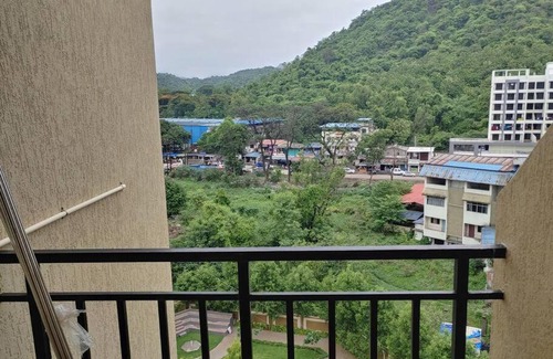 Uddar Apartment | Lovely 2 bed Condominium with free parking