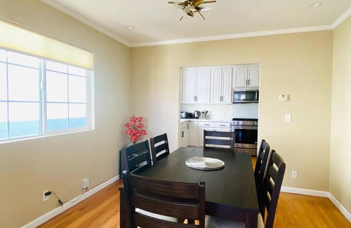 San Bruno House | Lovely 3 bedroom house for 6 people Near SFO SF Bay Area Newly updated