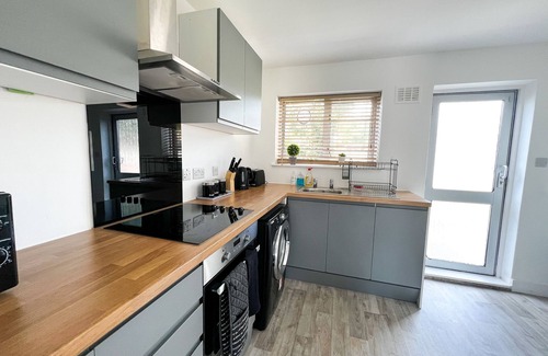 Colchester House | Lovely 3 Bedroom Terraced House near the university in Colchester