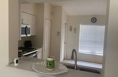 Siena Ridge House | Lovely 4 bed 2 bath Family retreat