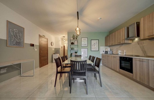 Marsaskala Apartment | Lovely 4BR home with private Terrace in Marsascala