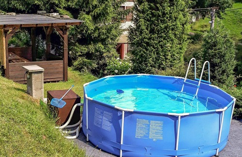 Starkov Villa | Lovely apartment in villa for 18 people with pool, WIFI, TV, patio, pets allowed and parking