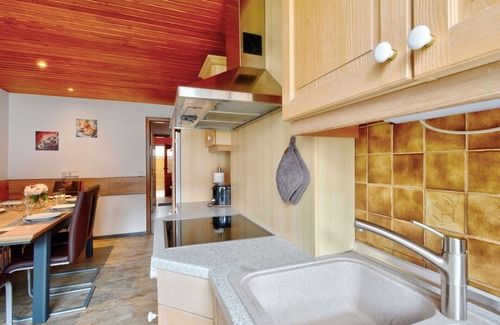 Schieder-Schwalenberg Apartment | Lovely apartment for 4 people with WIFI, TV, terrace and pets allowed