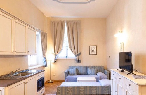 Strassoldo Apartment | Lovely apartment for 4 people with WIFI, A/C, TV and patio