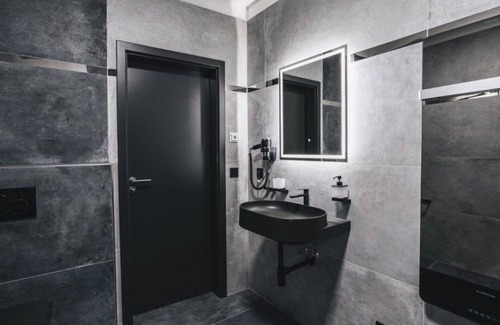 Jindrichuv Hradec Apartment | Lovely apartment for 4 guests with WIFI, TV and parking
