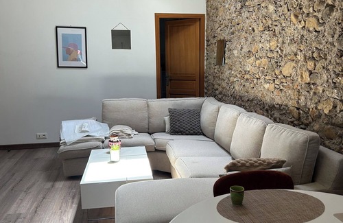 Grand Sud Apartment | Lovely apartment on 1st floor with spiral staircase