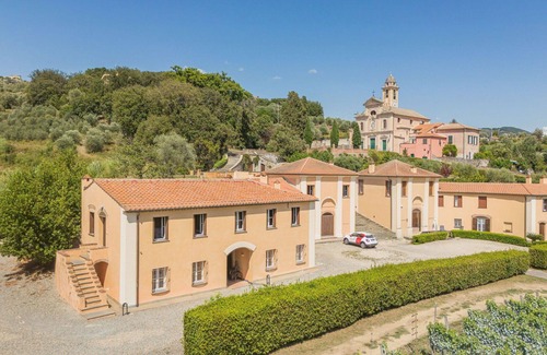 Sestri Levante Villa | Lovely apartment in villa for 4 guests with WIFI and TV