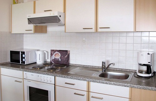 Wremen Apartment | Lovely apartment for 6 people with WIFI, TV, balcony and pets allowed