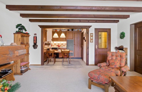 Parpan Apartment | Lovely apartment for 3 people with TV and balcony