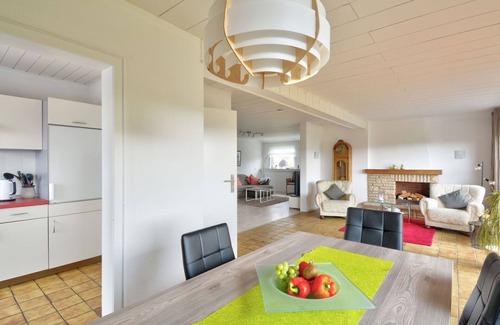 Schieder-Schwalenberg Apartment | Lovely apartment for 4 guests with WIFI, TV and balcony