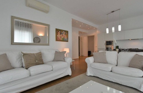 San Vittore Apartment | Lovely apartment for 6 guests with WIFI, A/C, TV and balcony