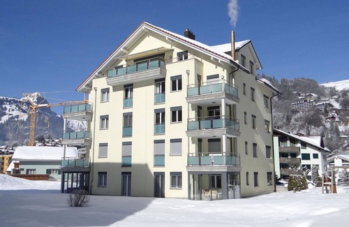 Engelberg Apartment | Lovely apartment for 6 guests with WIFI, TV and balcony