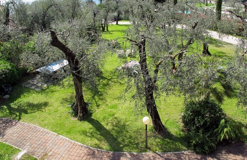 Val di Sogno Apartment | Lovely apartment for 4 guests with WIFI, TV, terrace, pets allowed and parking