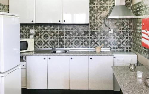 Roquetas de Mar Apartment | Lovely Apartment In Roquetas De Mar