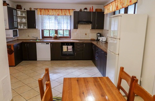 Harrachov House | Lovely apartment in villa for 19 people with WIFI, TV, balcony and parking