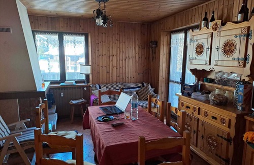 Champoluc Apartment | LOVELY APARTMENT IN CHAMPOLUC -6/8 BEDS - PETS ALLOWED