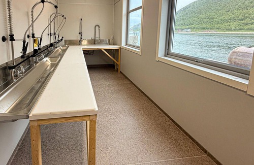 Kvalsund Apartment | Lovely apartment in Kvalsund with sauna