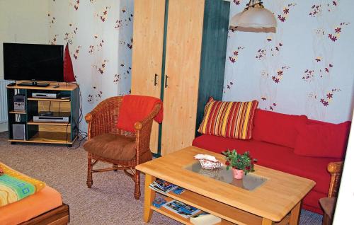 Lassan Apartment | Lovely Apartment In Lassan With Wifi