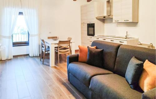 Lubriano Apartment | Lovely Apartment In Lubriano With Sauna