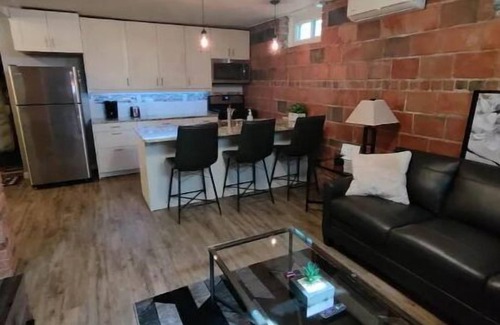 Sherman Hill Apartment | Lovely Apartment in Historic Sherman Hills #14