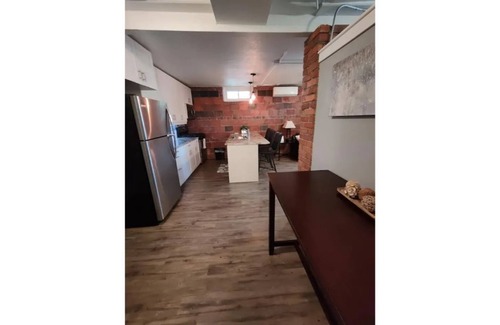 Sherman Hill Apartment | Lovely Apartment in Historic Sherman Hills #14