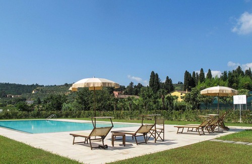 San Michele di Moriano Villa | Lovely apartment in villa for 5 guests with WIFI, pool, A/C, TV and terrace