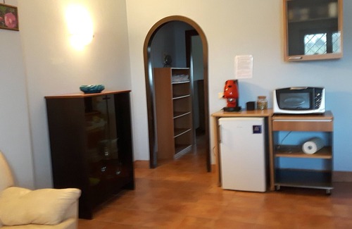 Lake Bracciano Apartment | Lovely apartment with terrace, secure and surrounded by a large garden.