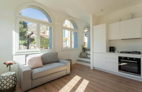 Azzano Apartment | Lovely Corner in the Heart of the Lake by Rent All Como