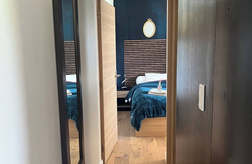 Louvres Apartment | Lovely, cosy apartment with garden and king-size bed, near airport.