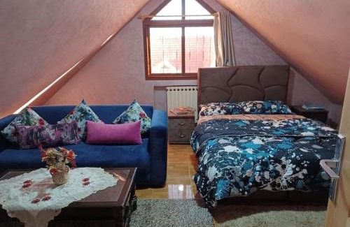 Ifrane Apartment | Lovely & Cozy Self-Contained Studio Apartment For 2 Guests Apt No 3