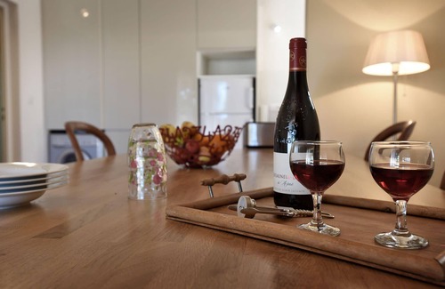 Caderousse House | Lovely Farmhouse in the Heart of Vaucluse