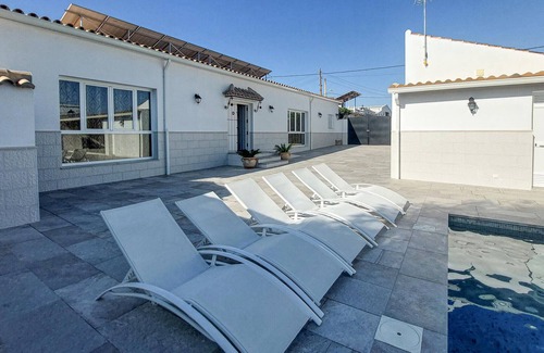 Jerez de la Frontera House | Lovely home in San Antonio(Jerez de l with WiFi