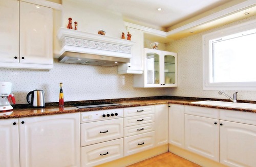 Sant Cebria de Vallalta House | Lovely home in St. Cebrià de Vallalta