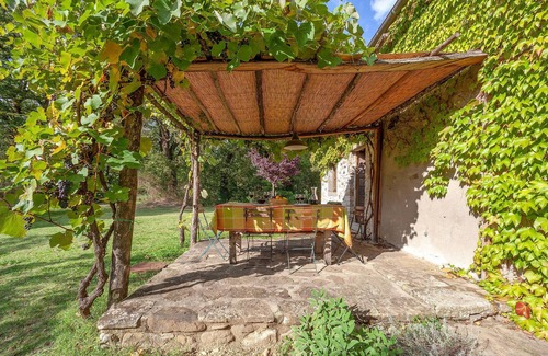 Motina House | Lovely home in Anghiari -AR- with WiFi