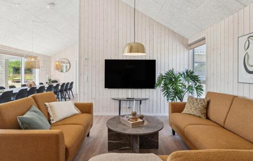 Skastrup House | Lovely Home In Bogense With Sauna