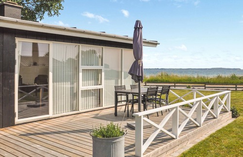 Broager House | Lovely home in Broager with WiFi