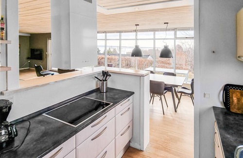 Handrup Strand House | Lovely home in Ebeltoft with WiFi