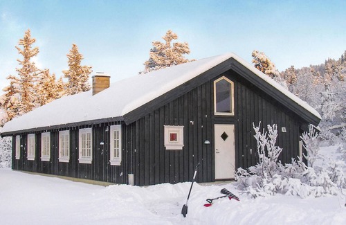 Sor-Fron House | Lovely home in Gålå with sauna