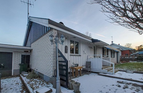 Gullbrandstorp House | Lovely home in Gullbrandstorp with WiFi